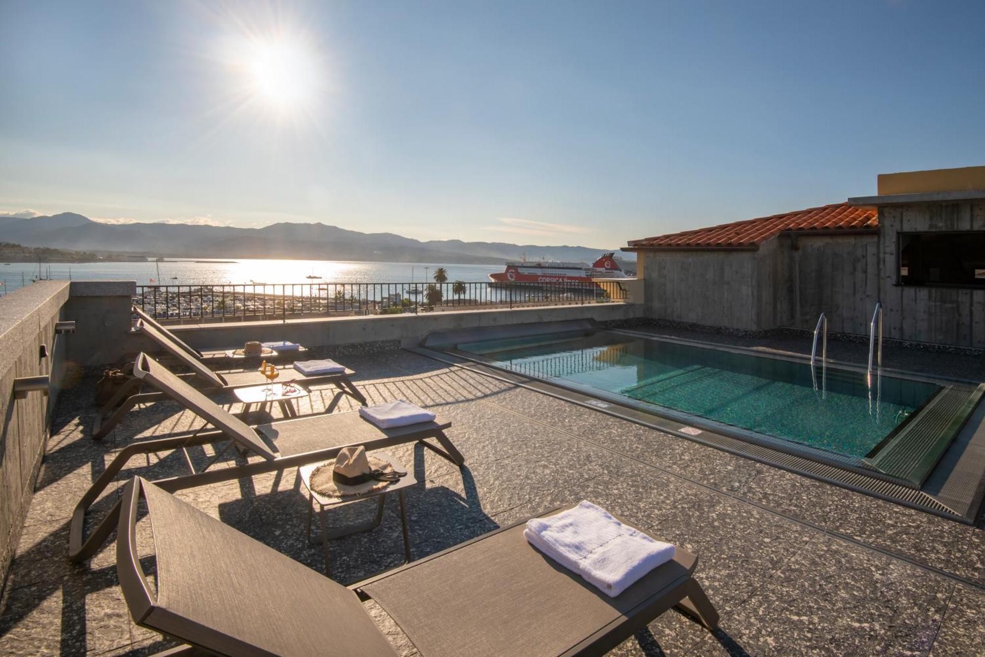 Hotel Ibis Styles Ajaccio Napoleon 3*